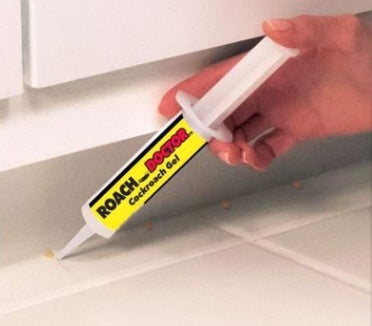 Pesthor Roach Doctor Cockroach Killing Paste in a syringe applicator for easy pest control